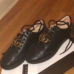 gucci double g sneakers